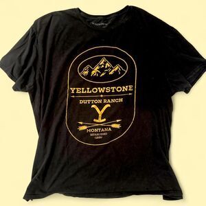 Yellowstone Dutton Ranch black cotton T-shirt 2021 paramount